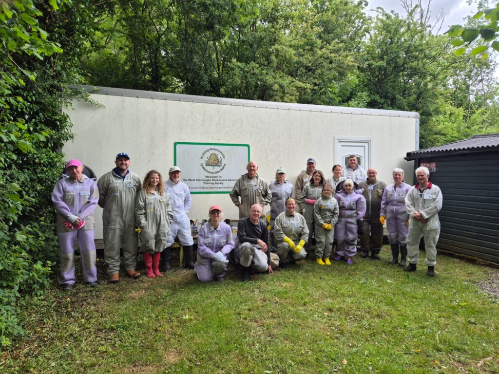 New Beekeepers class of 2025 - West Glamorgan Beekeppres association